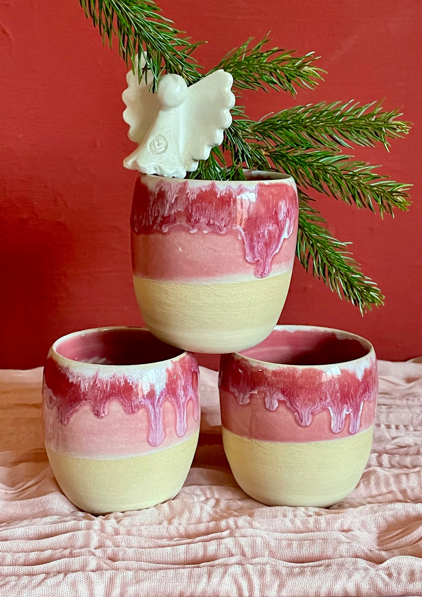 Küstenbecher - „Happy Day“ – Handgedreht & liebevoll glasiert